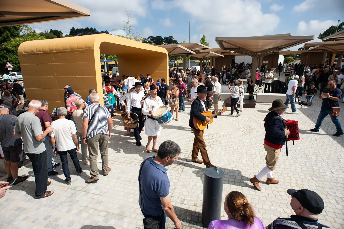 Feiródromo transforma-se em Praça da Vandoma e já está inaugurado | GO ...